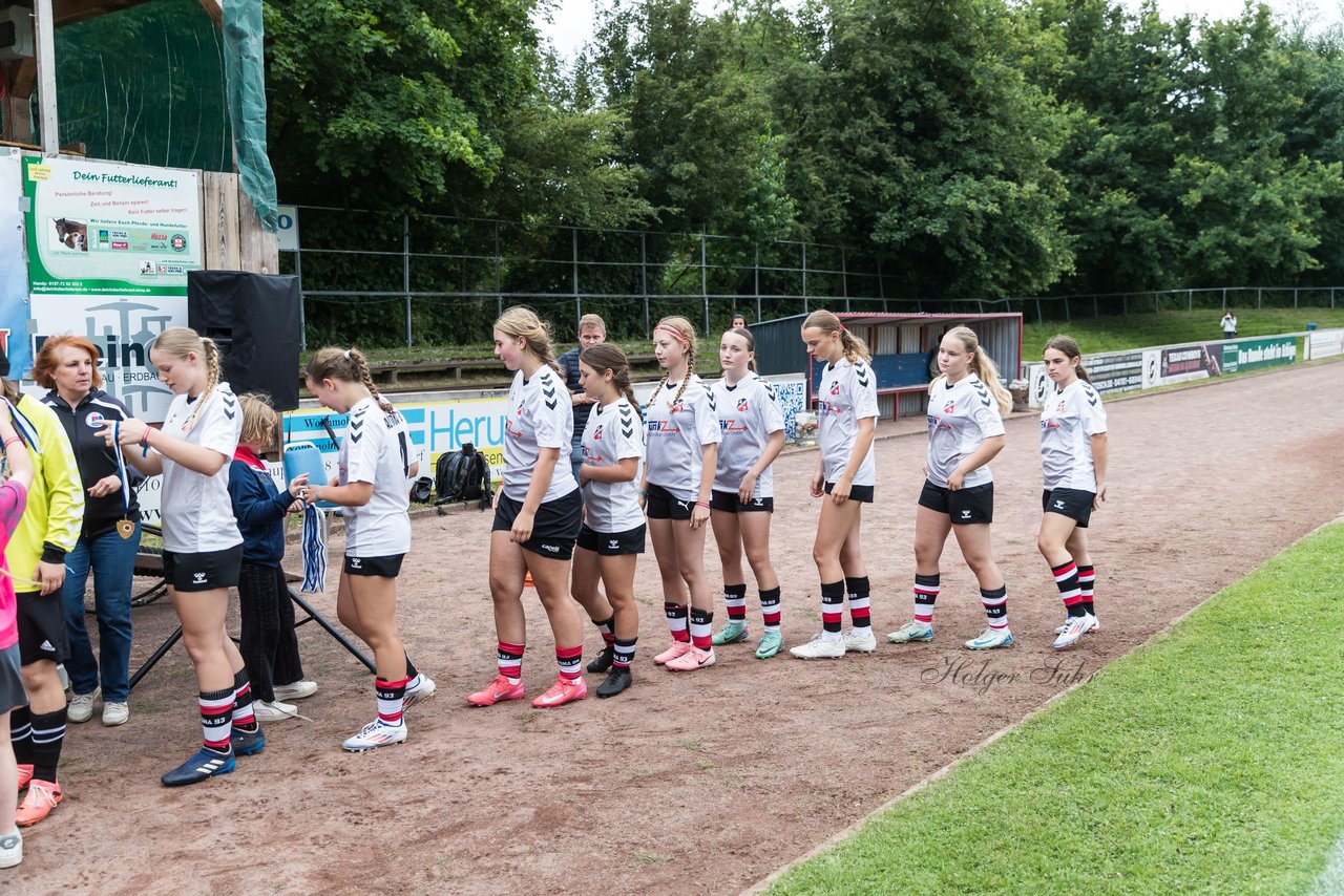 Bild 152 - Loewinnen Cup